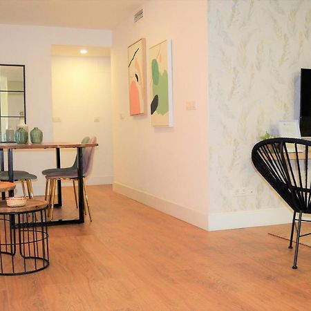 Ferienwohnung Acogedor Apartamento Junto Al Museo Picasso Málaga Exterior foto