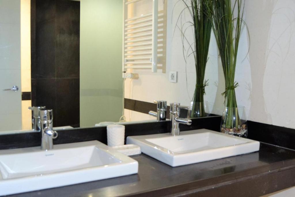 Ferienwohnung Acogedor Apartamento Junto Al Museo Picasso Málaga Exterior foto