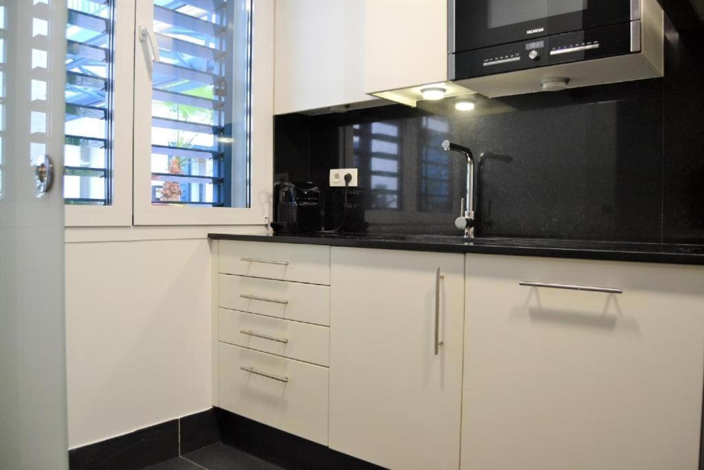 Ferienwohnung Acogedor Apartamento Junto Al Museo Picasso Málaga Exterior foto